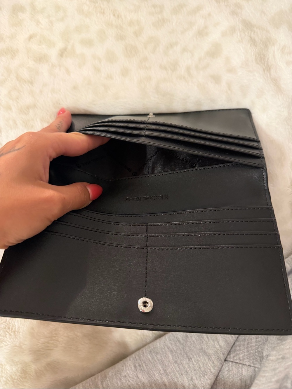Michael Kors Black Pebbled Leather Continental Wallet — New Without Tags - Picture 8 of 8